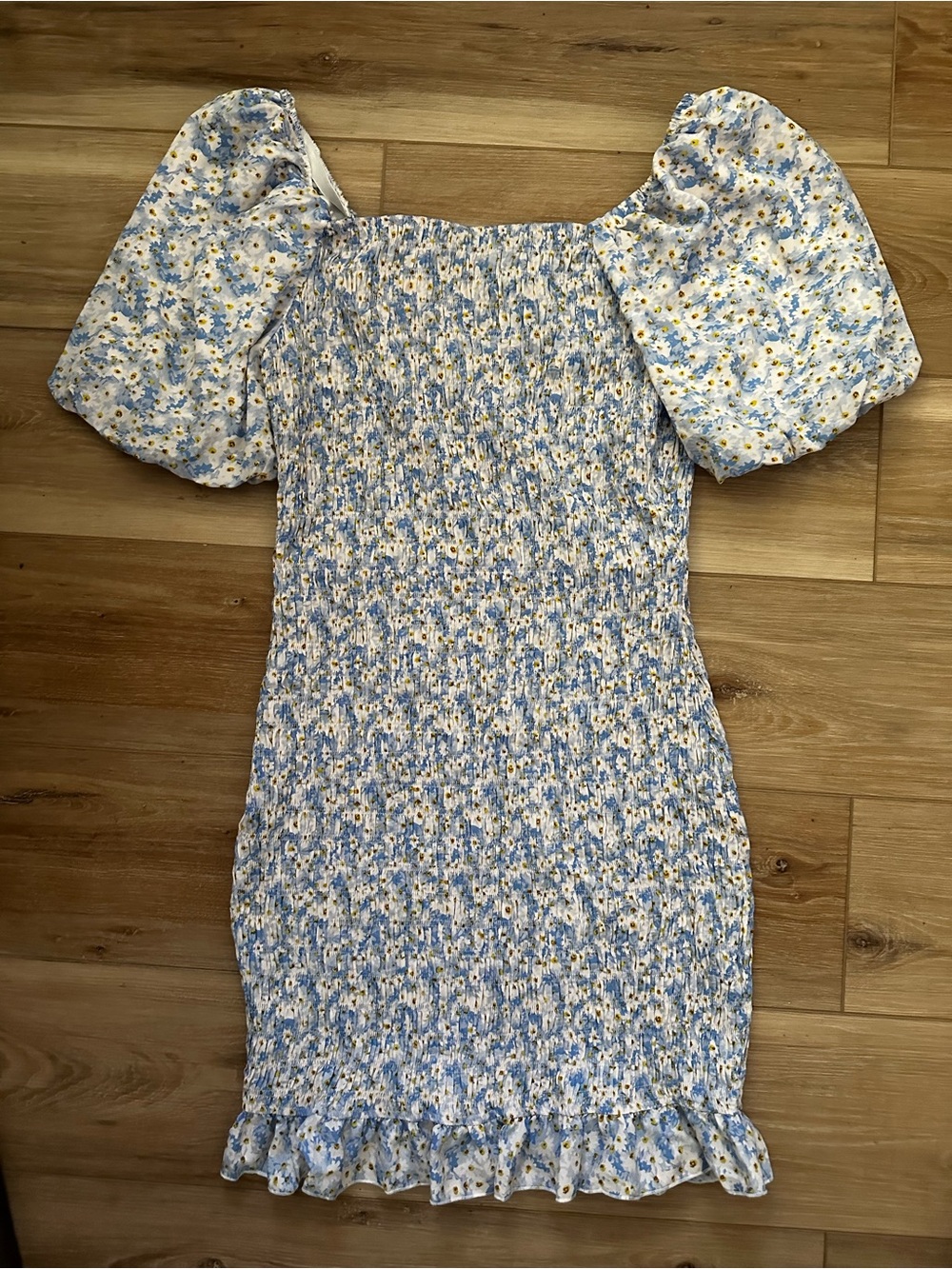 Smocked BodyCon Dress L NWT - Picture 2 of 8
